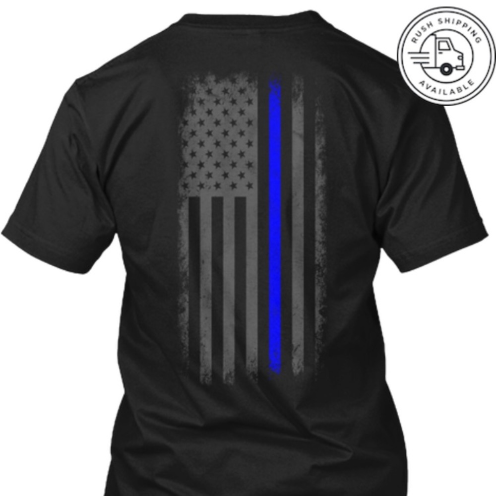 WillyTees men’s short sleeve shirt